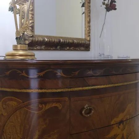 Floyd Charming 4* Пакино