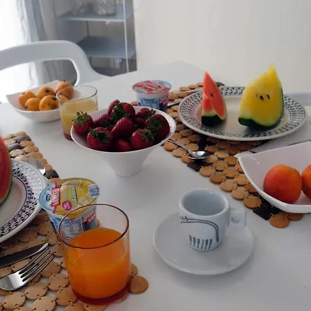 Floyd Charming Пакино