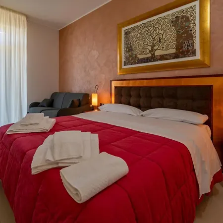 Floyd Charming Bed & Breakfast Pachino